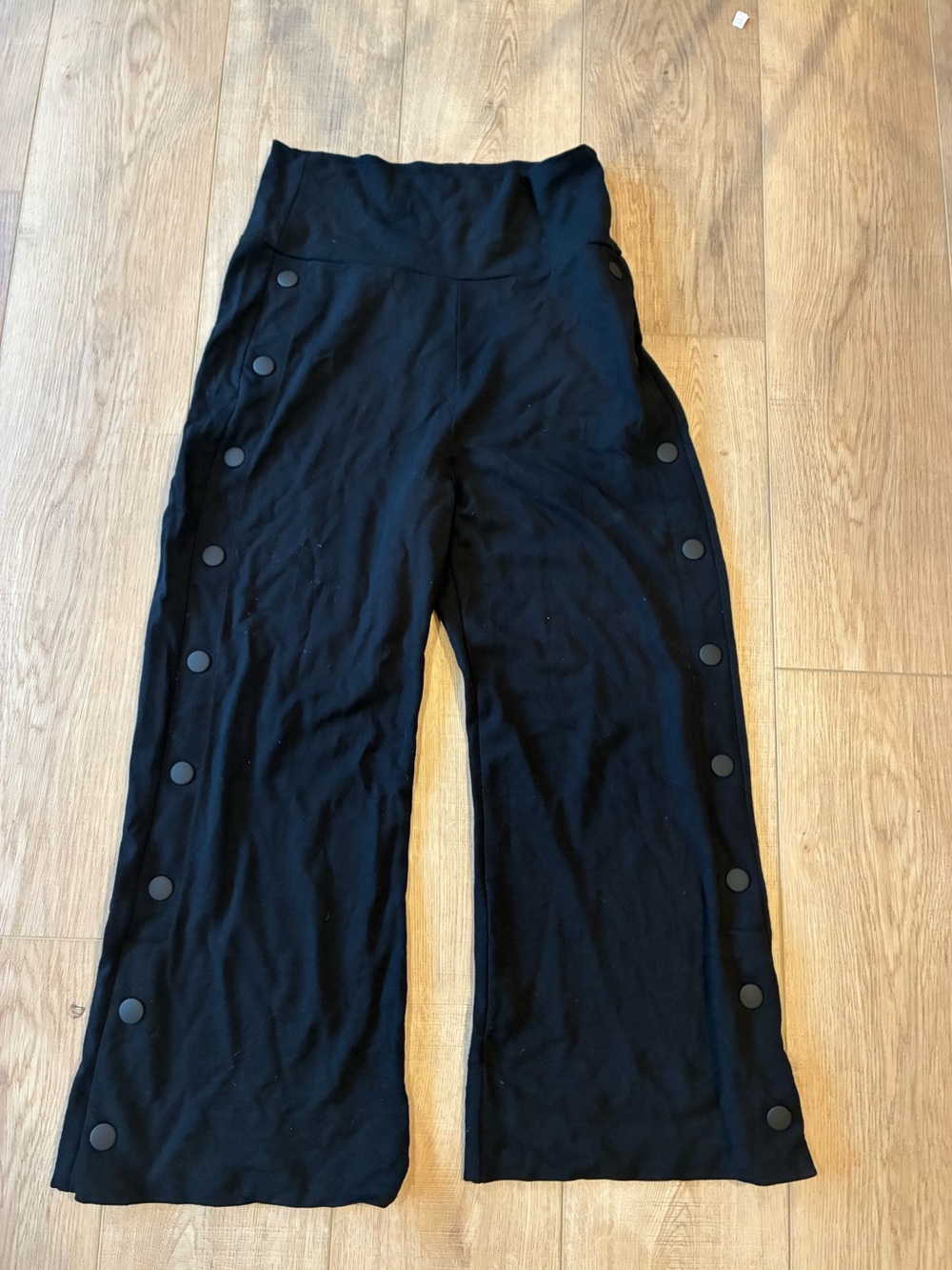 CABI Black Sailor Style High Rise Wide Leg Button-Trim Ankle Crop Pull on Pants